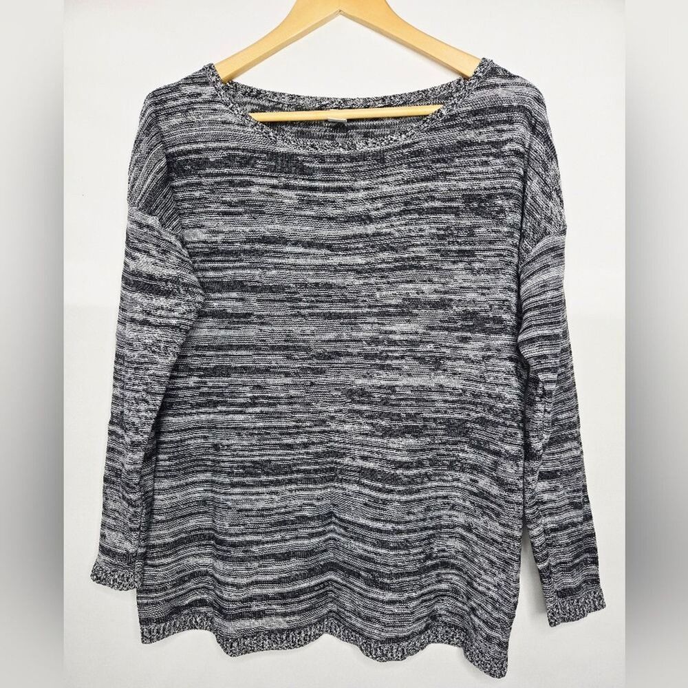 Women's Old Navy black & white sweater Size large Coastal resort normcore